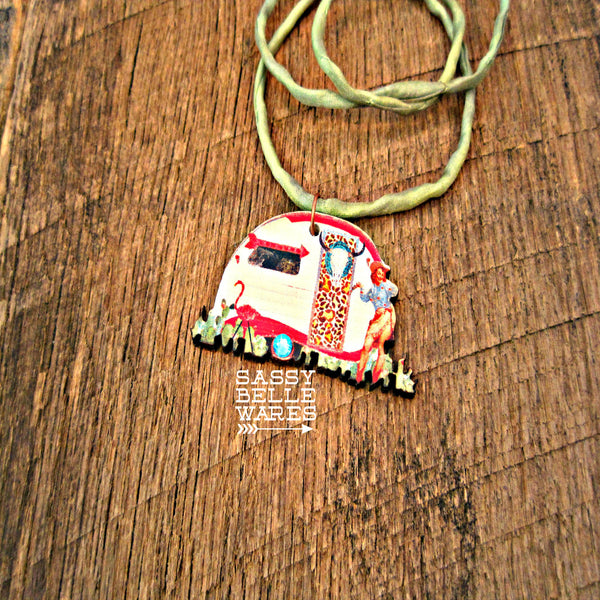 Glamping Queen Leopard and Flamingo Camper Necklace